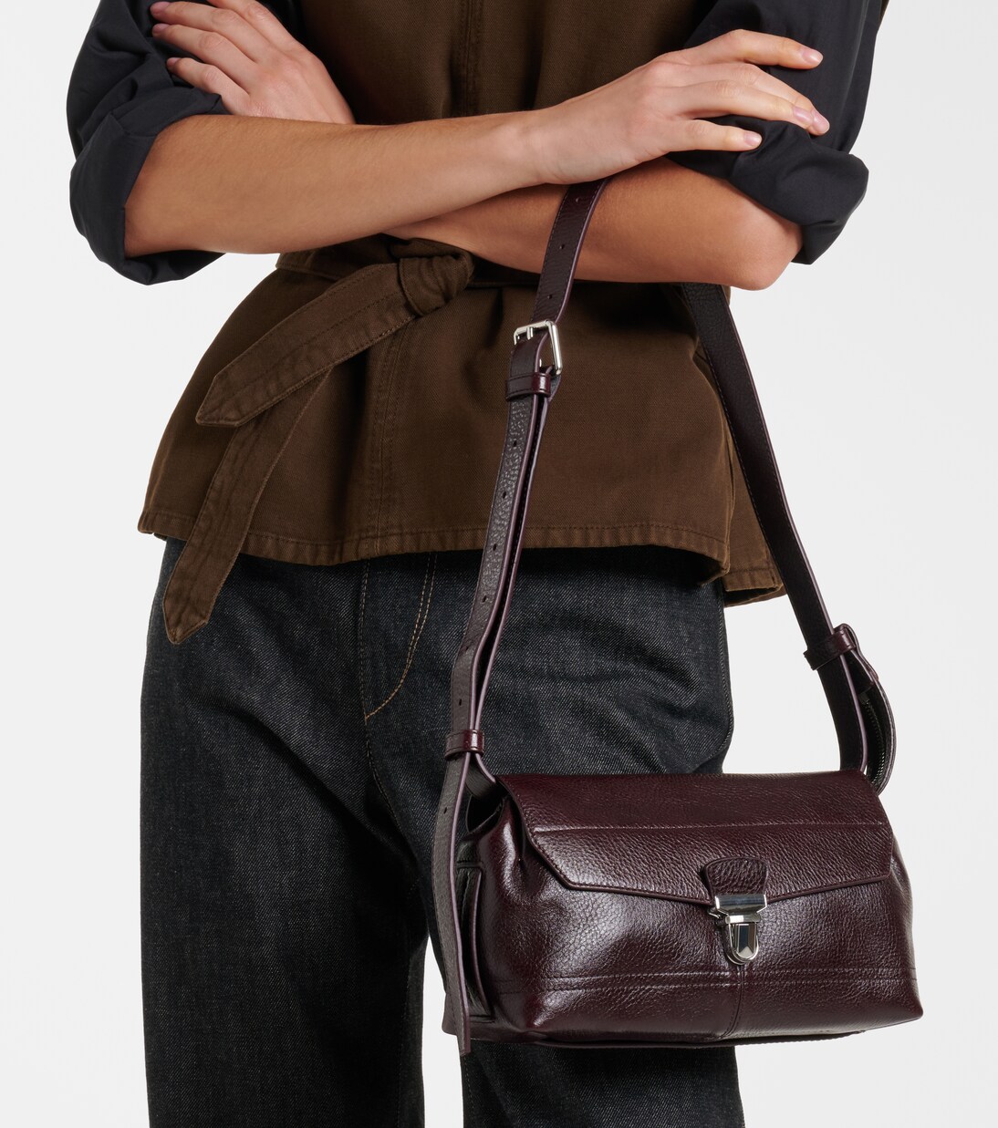 Gear Small leather shoulder bag | Lemaire