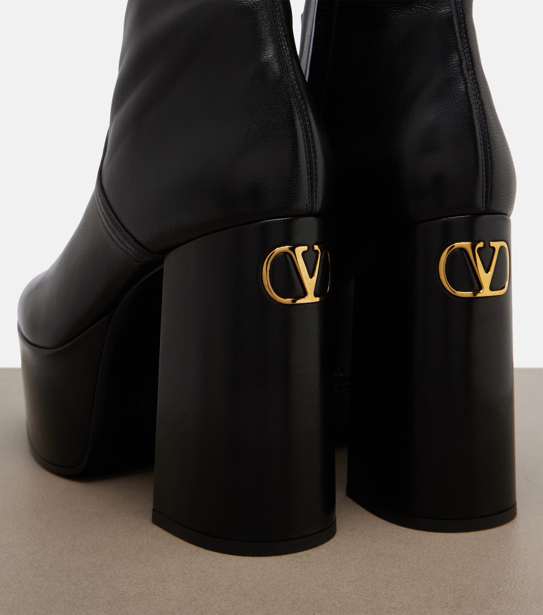  Ankle Boots Fawcette aus Leder | Valentino Garavani