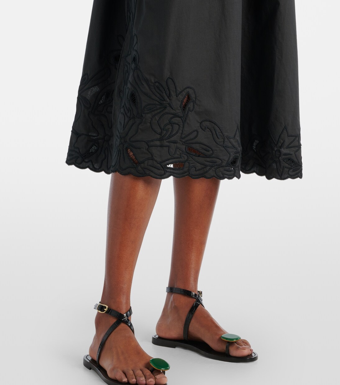 Robe brodée en coton à fleurs | Juliet Dunn