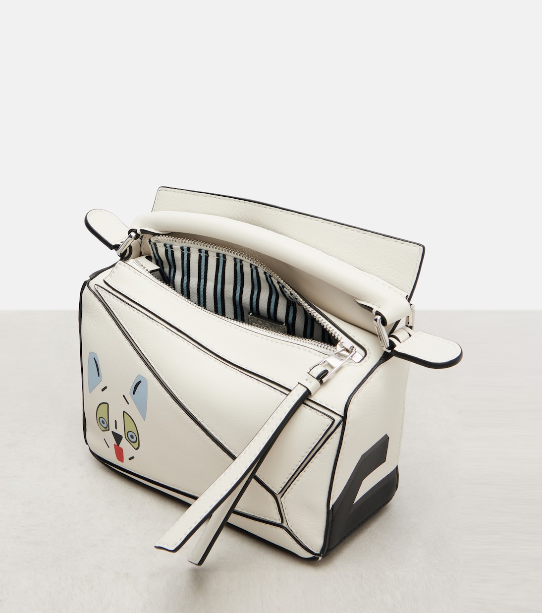 x Louis Wain – Sac Futurist Cat Puzzle | Loewe