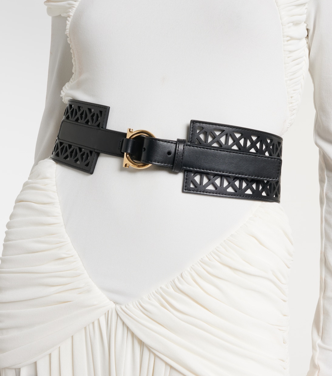 Gancini leather belt | Ferragamo