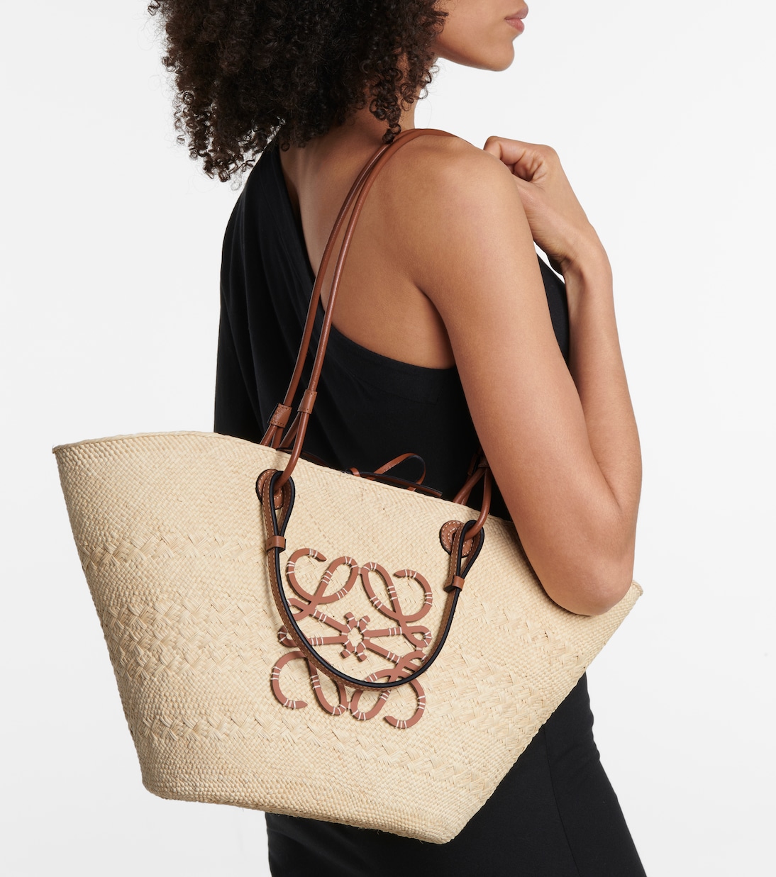 Paula's Ibiza Anagram basket bag | Loewe