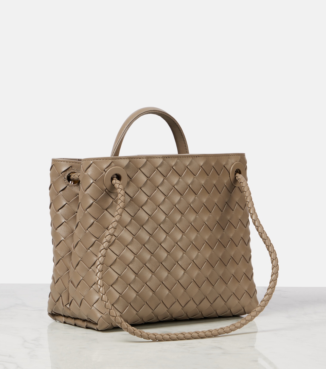 Andiamo Small Intrecciato leather tote bag | Bottega Veneta