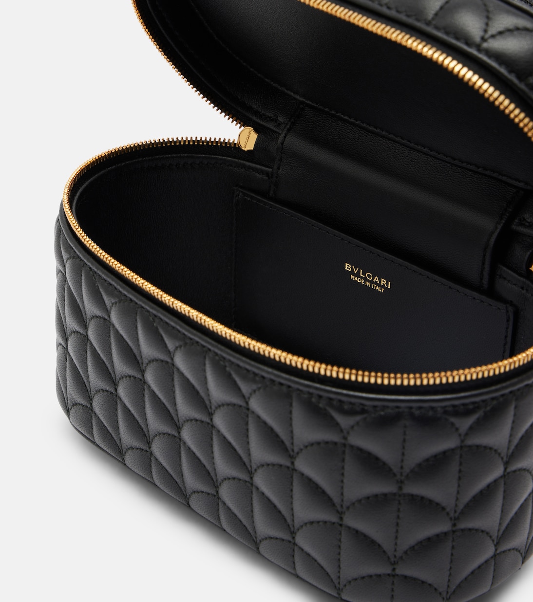 Divas’ Dream Small leather vanity bag | Bvlgari