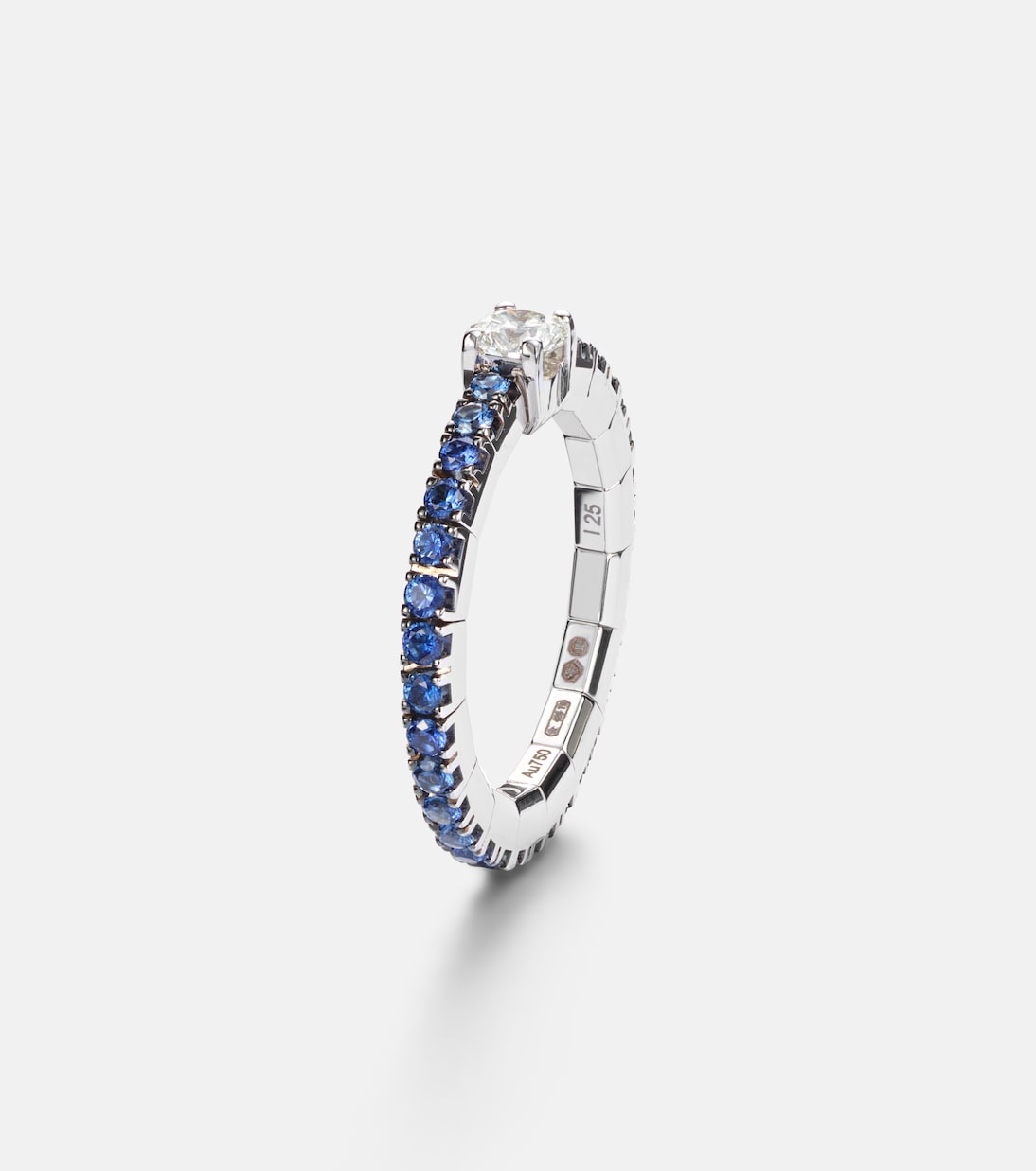 Stretchy 18kt white gold ring with diamond and sapphires | Bucherer Fine Jewellery