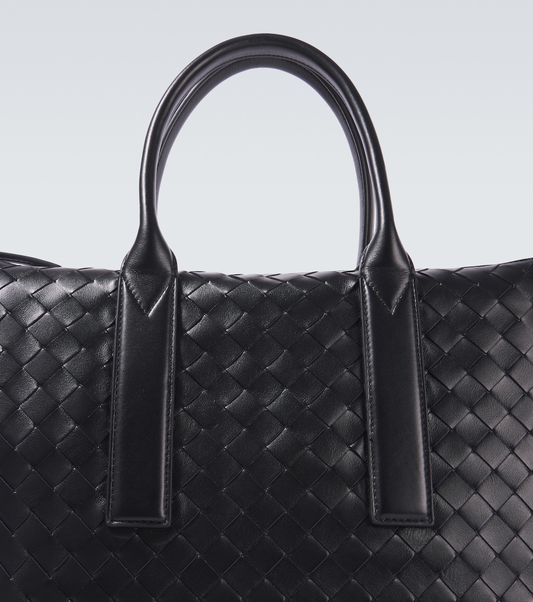 Classic Intrecciato leather tote bag | Bottega Veneta