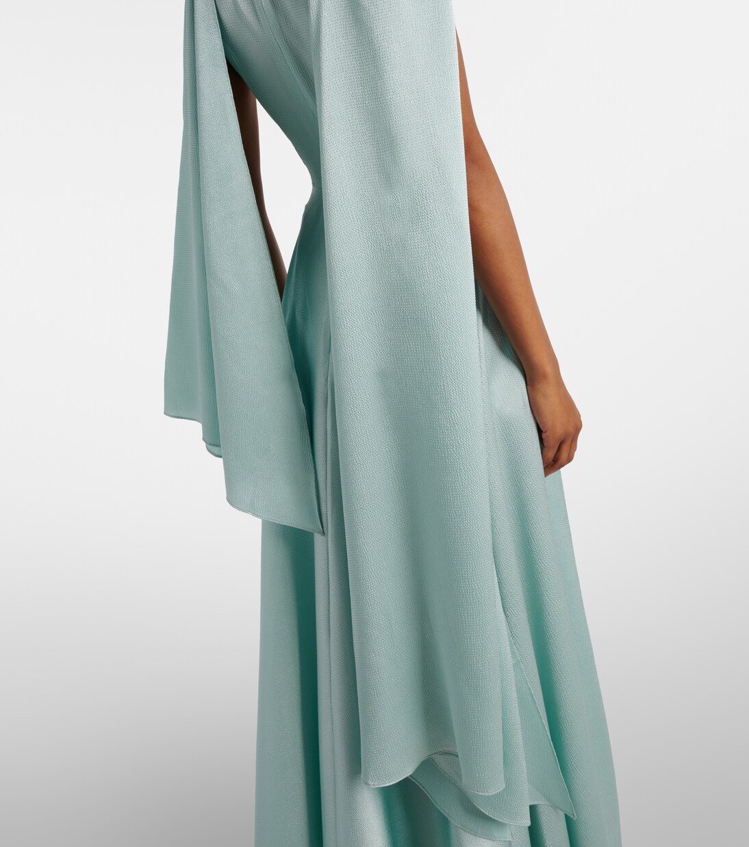 Robe longue Emelia en satin | Solace London