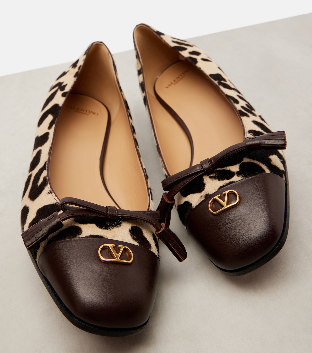 Valet Du Roi calf hair ballet flats | Valentino Garavani
