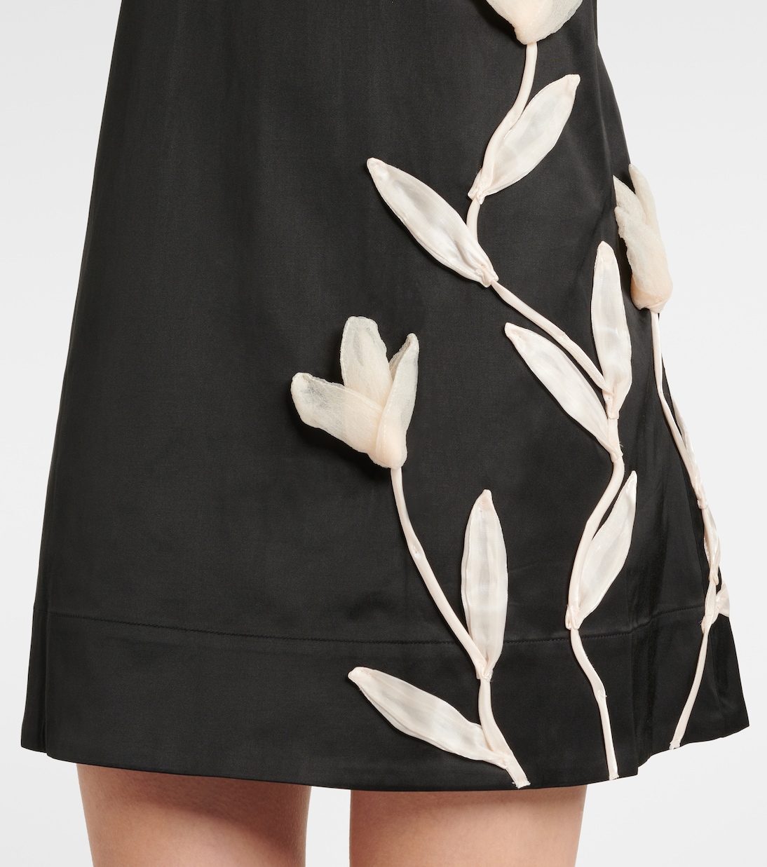 Robe Ilana en satin à fleurs | Staud