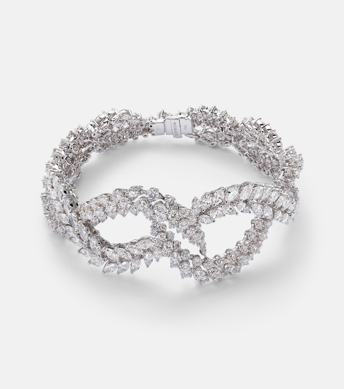 Y-Couture 18kt white gold bangle with diamonds | Yeprem