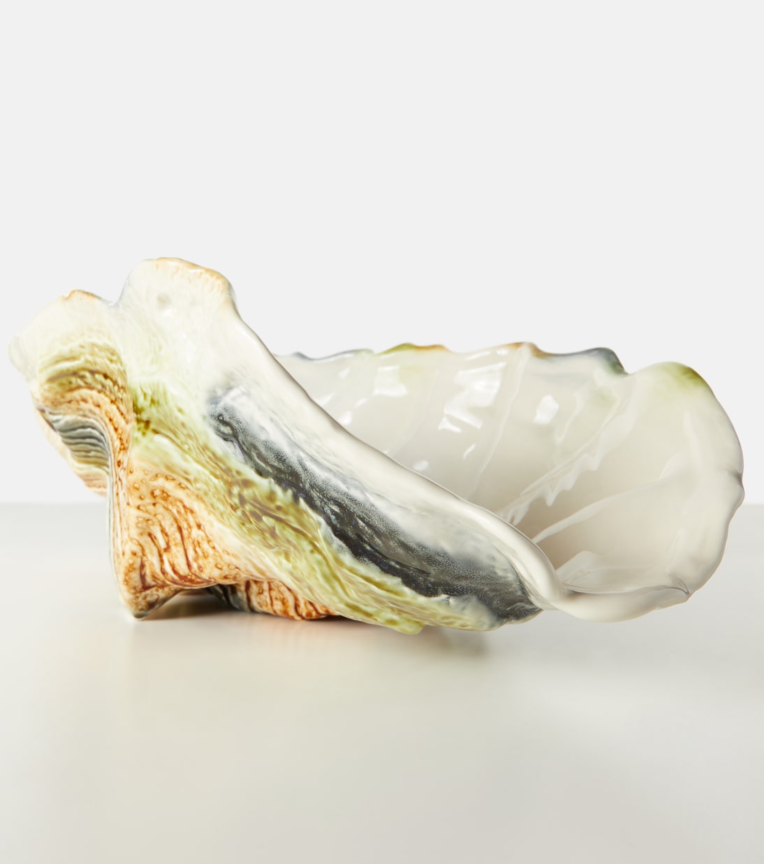 Oyster earthenware centerpiece | Bordallo Pinheiro