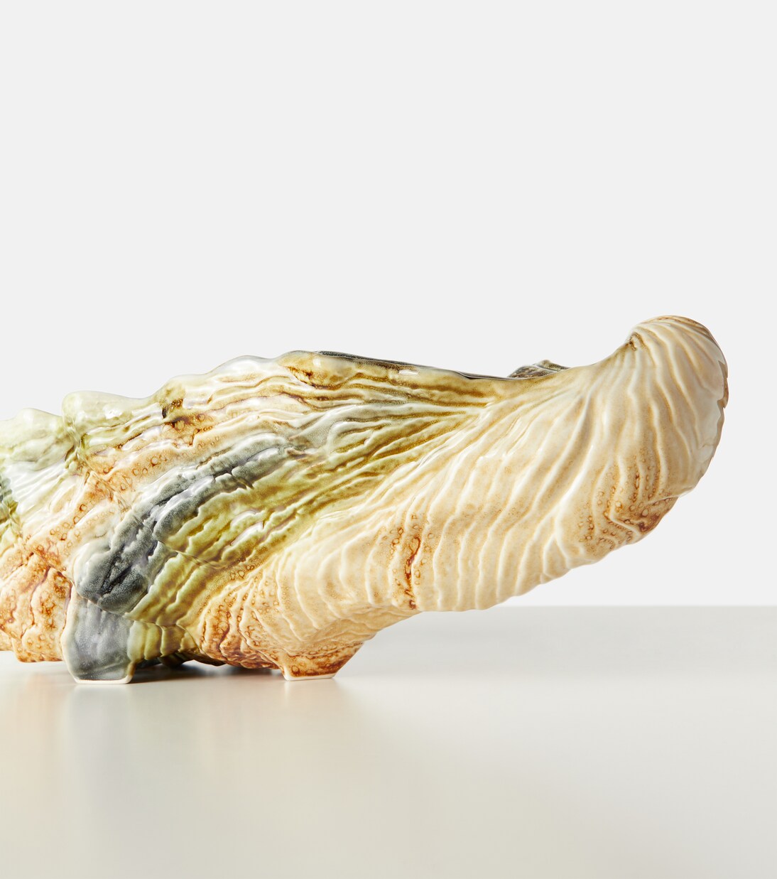 Oyster earthenware centerpiece | Bordallo Pinheiro