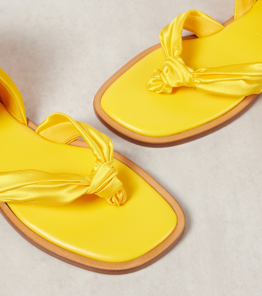 Sandales Nilo Du Désert en satin | Christian Louboutin