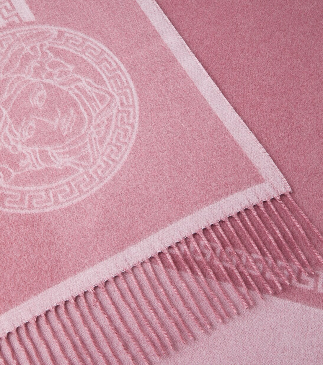 Barocco jacquard silk and cashmere blanket | Versace Home