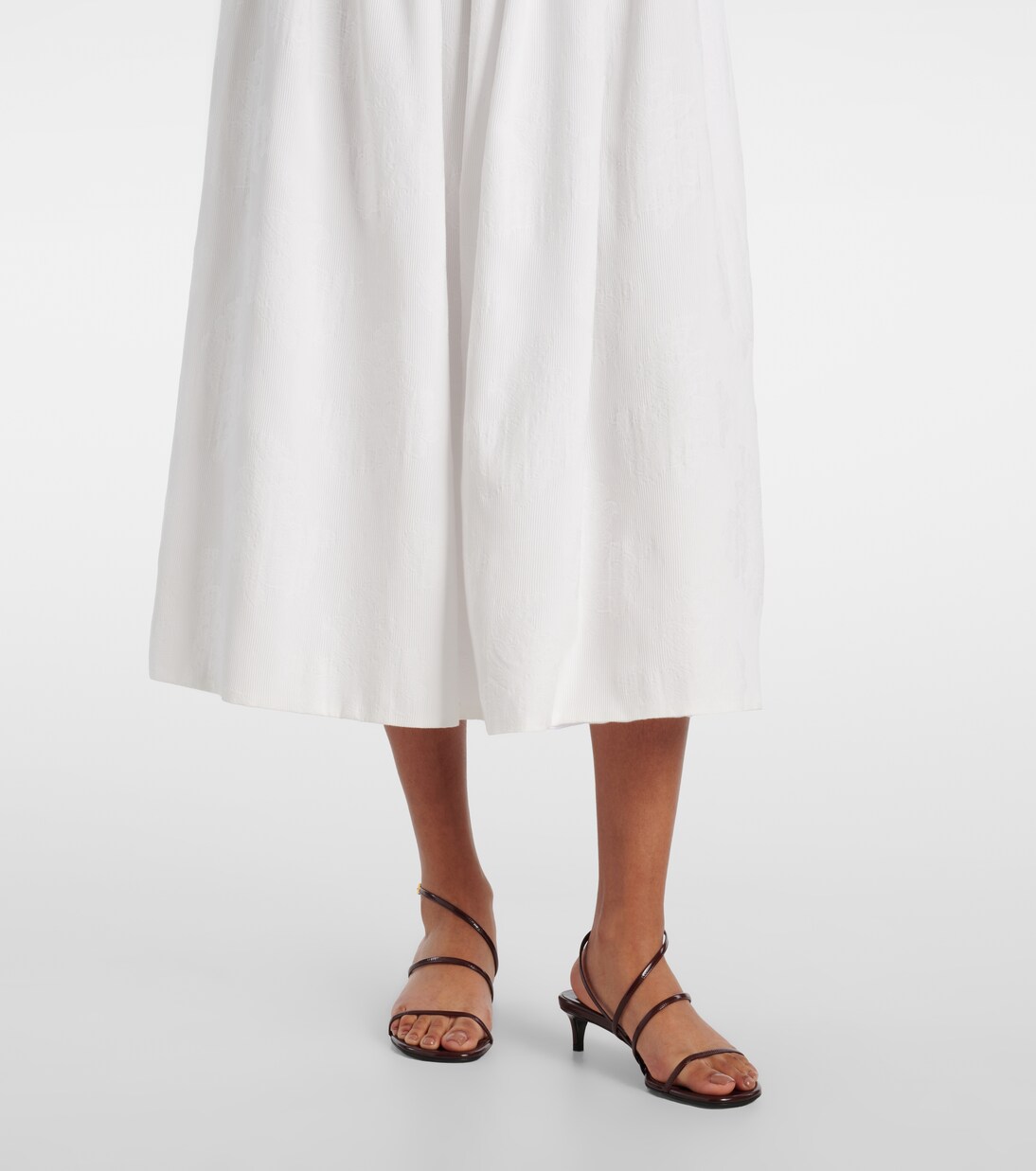 Robe midi Leia brodée en coton | Markarian