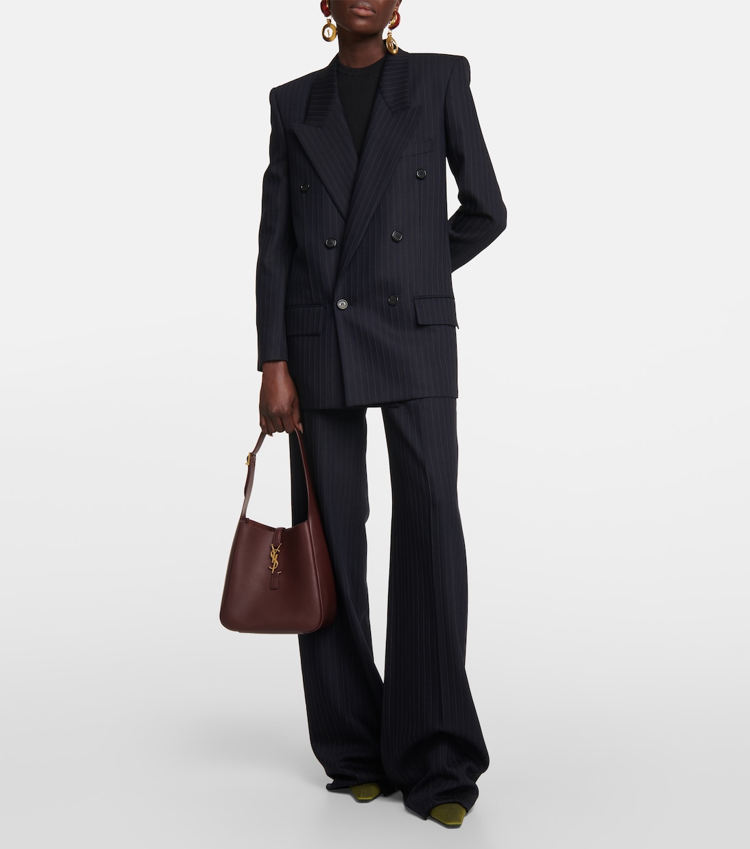 Le 5 à 7 Small leather shoulder bag | Saint Laurent