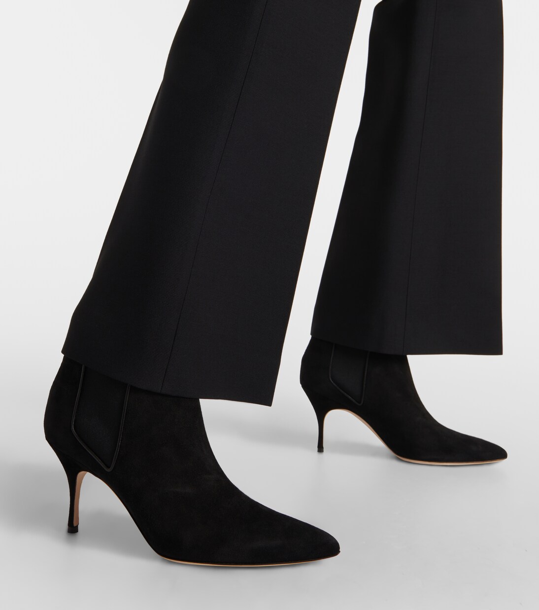 Dildi Otto suede ankle boots | Manolo Blahnik