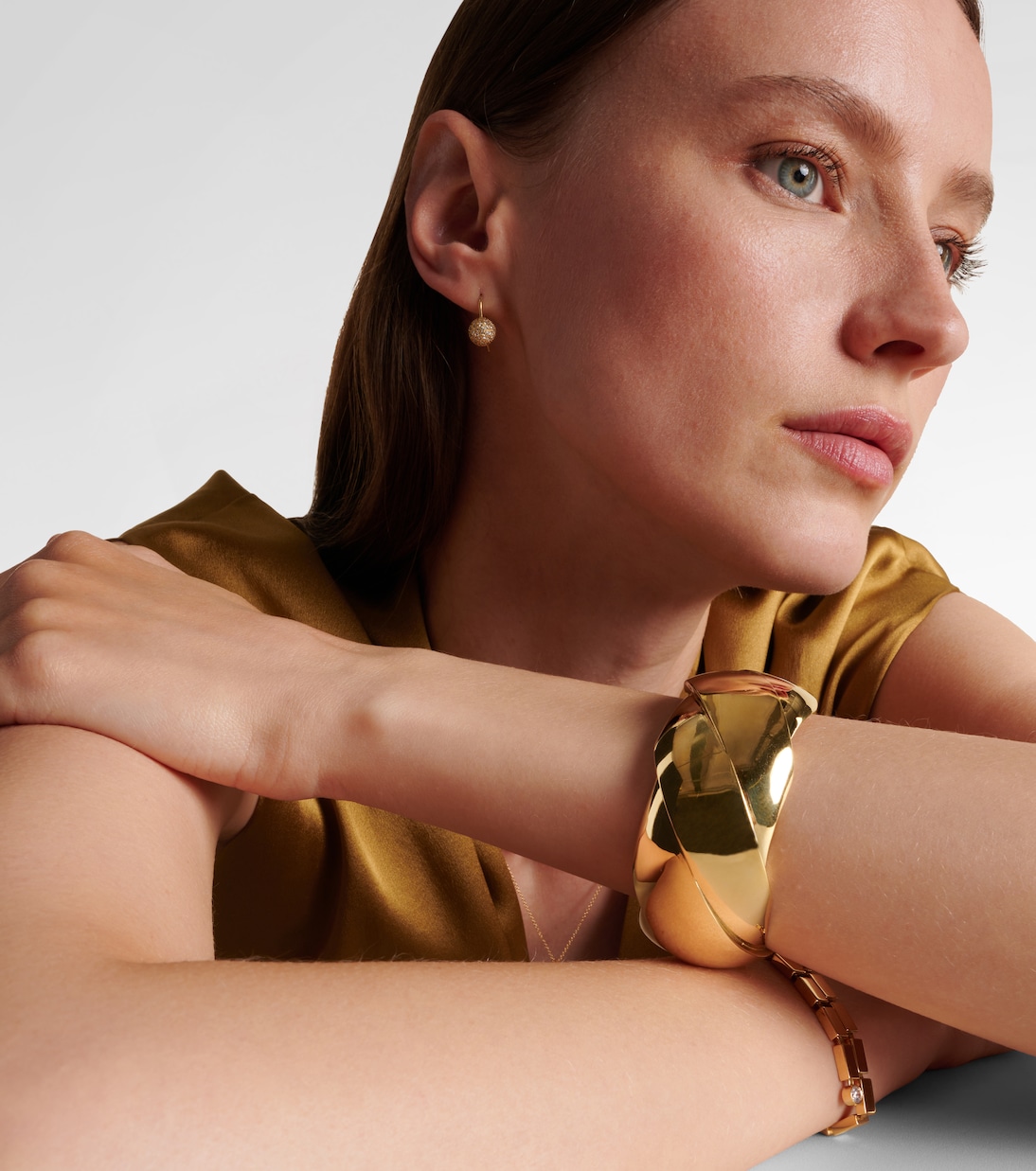 Blaze 18kt gold (750/1000) cuff bracelet | Ileana Makri