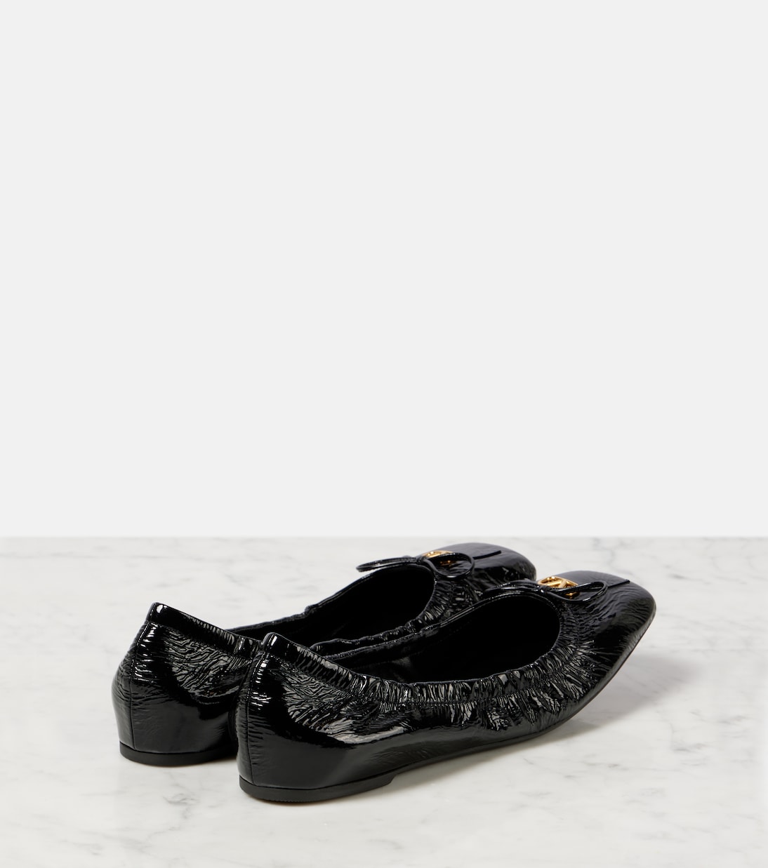 VLogo Signature patent leather ballet flats | Valentino Garavani