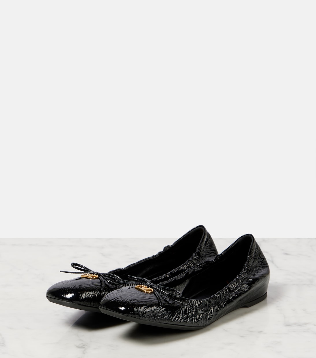 VLogo Signature patent leather ballet flats | Valentino Garavani