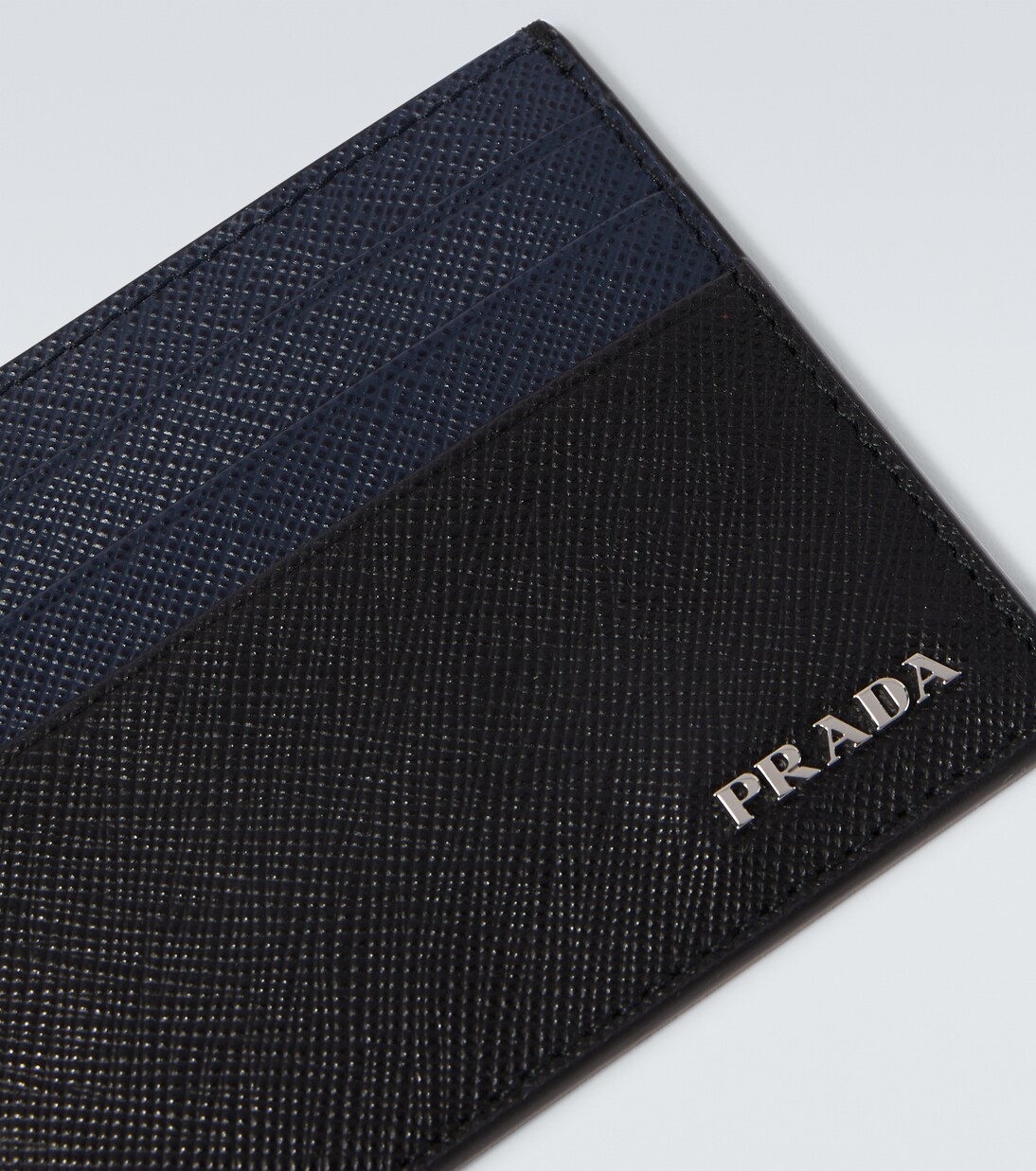 محفظة للبطاقات من الجلد Saffiano | Prada