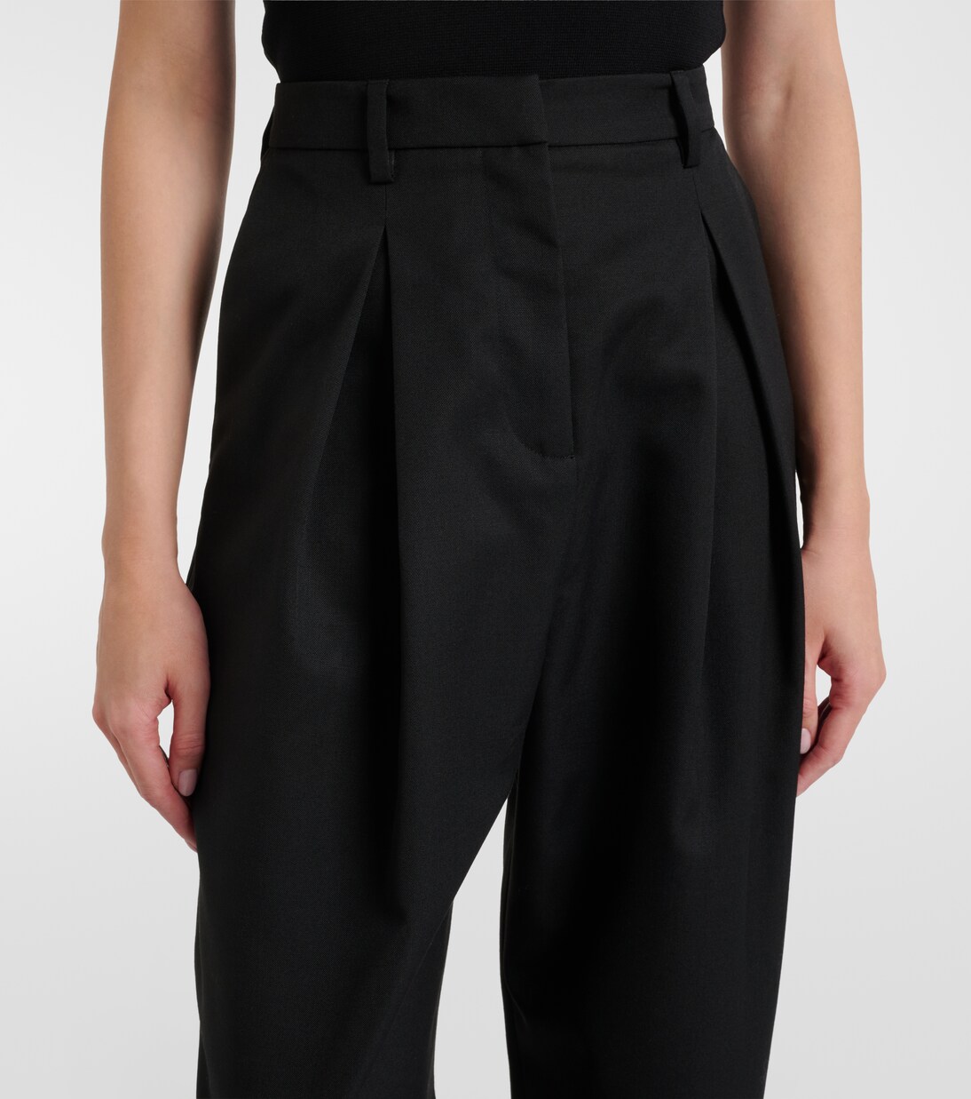 Pantalon tapered à taille haute | Rotate