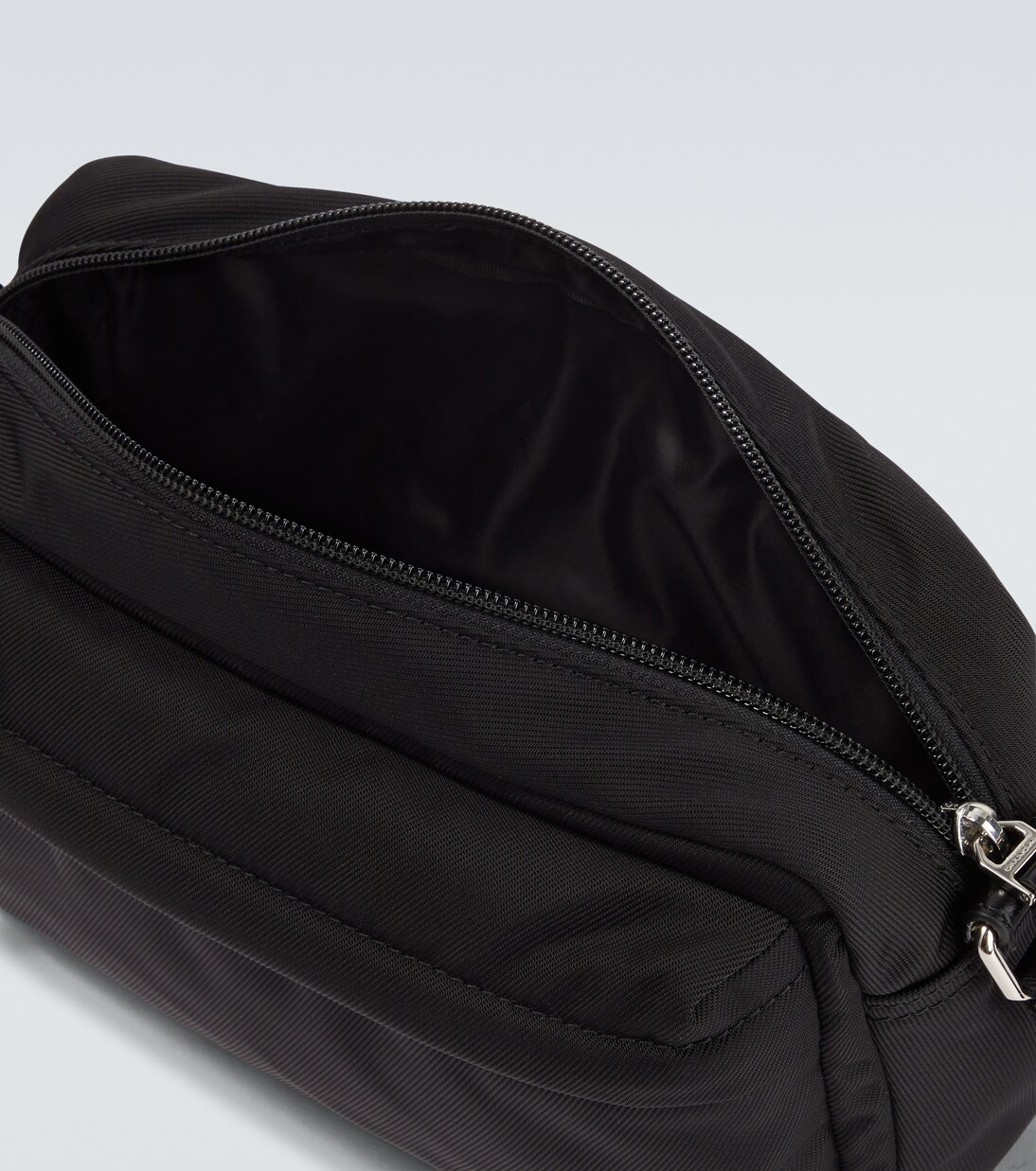 Essential crossbody bag | Givenchy