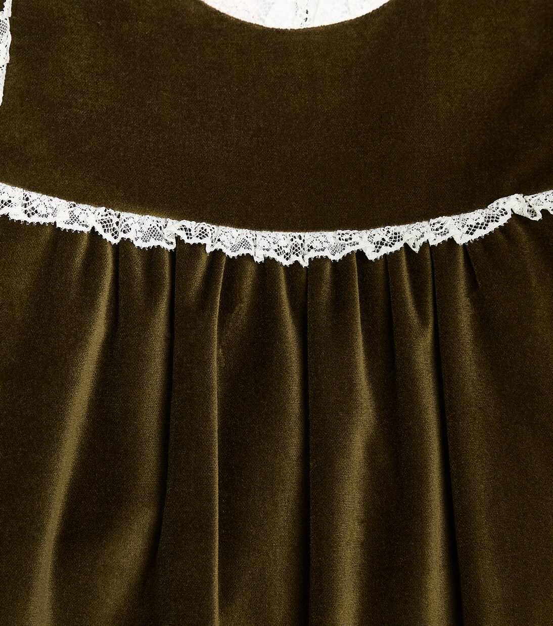 Carolina ruffled velvet dress | La Coqueta