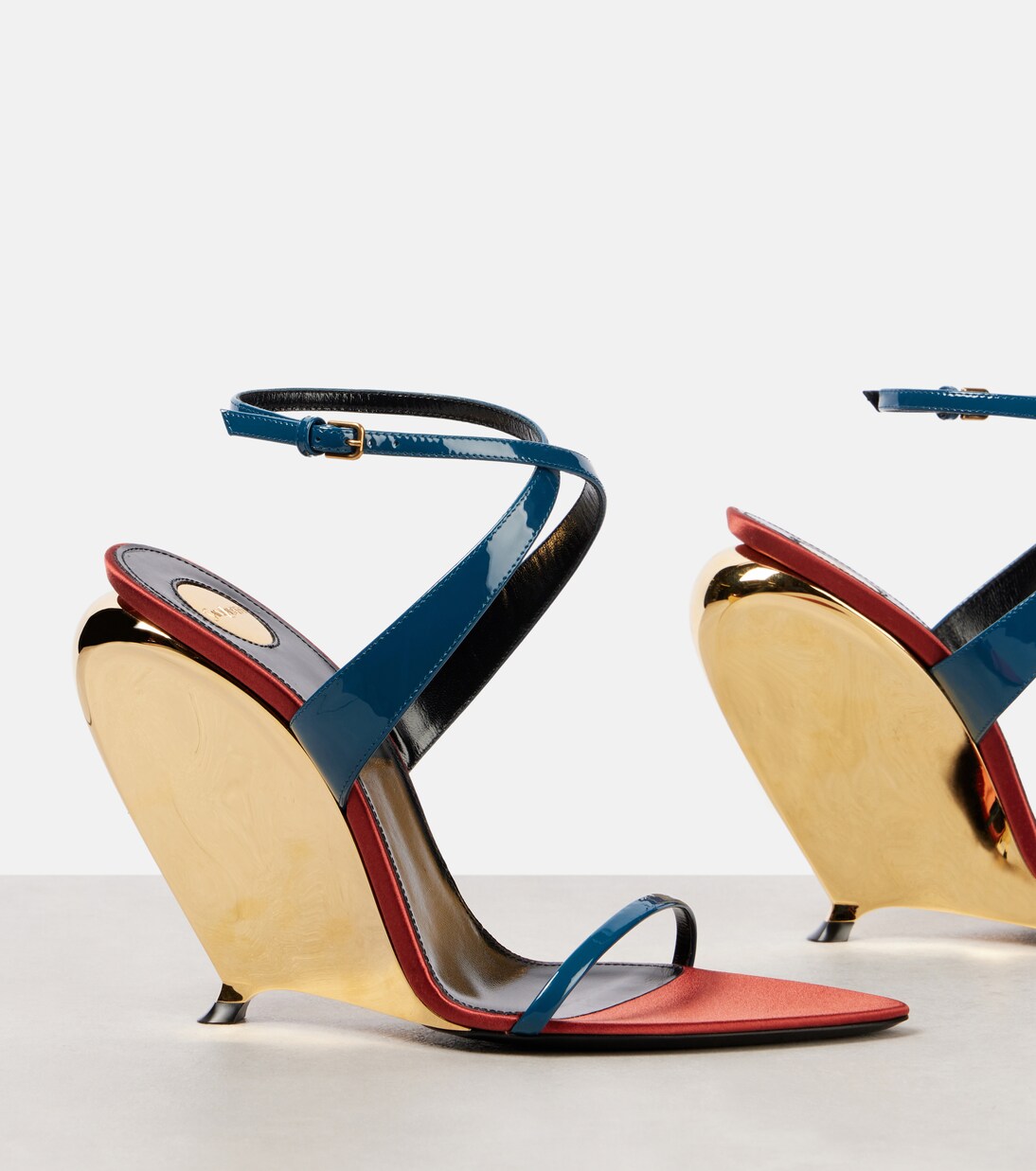 Wedge-Sandalen Tallulah 110 aus Lackleder | Saint Laurent