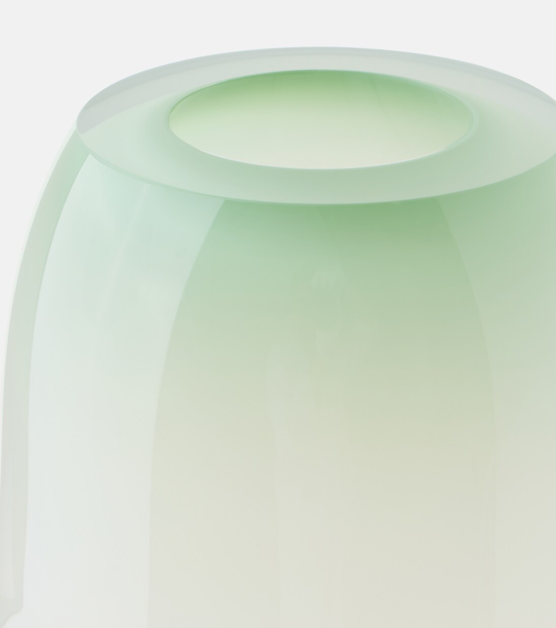 Spin glass vase | Alexa Lixfeld