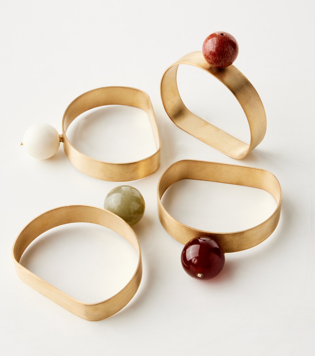 Set di 4 oggetti decorativi placcati in oro | Natalia Criado