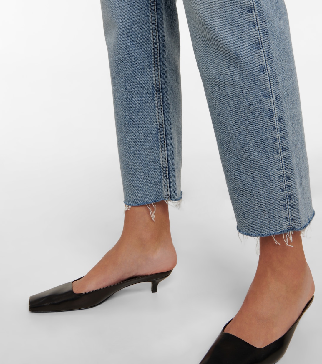 Jeans rectos de tiro alto | Toteme