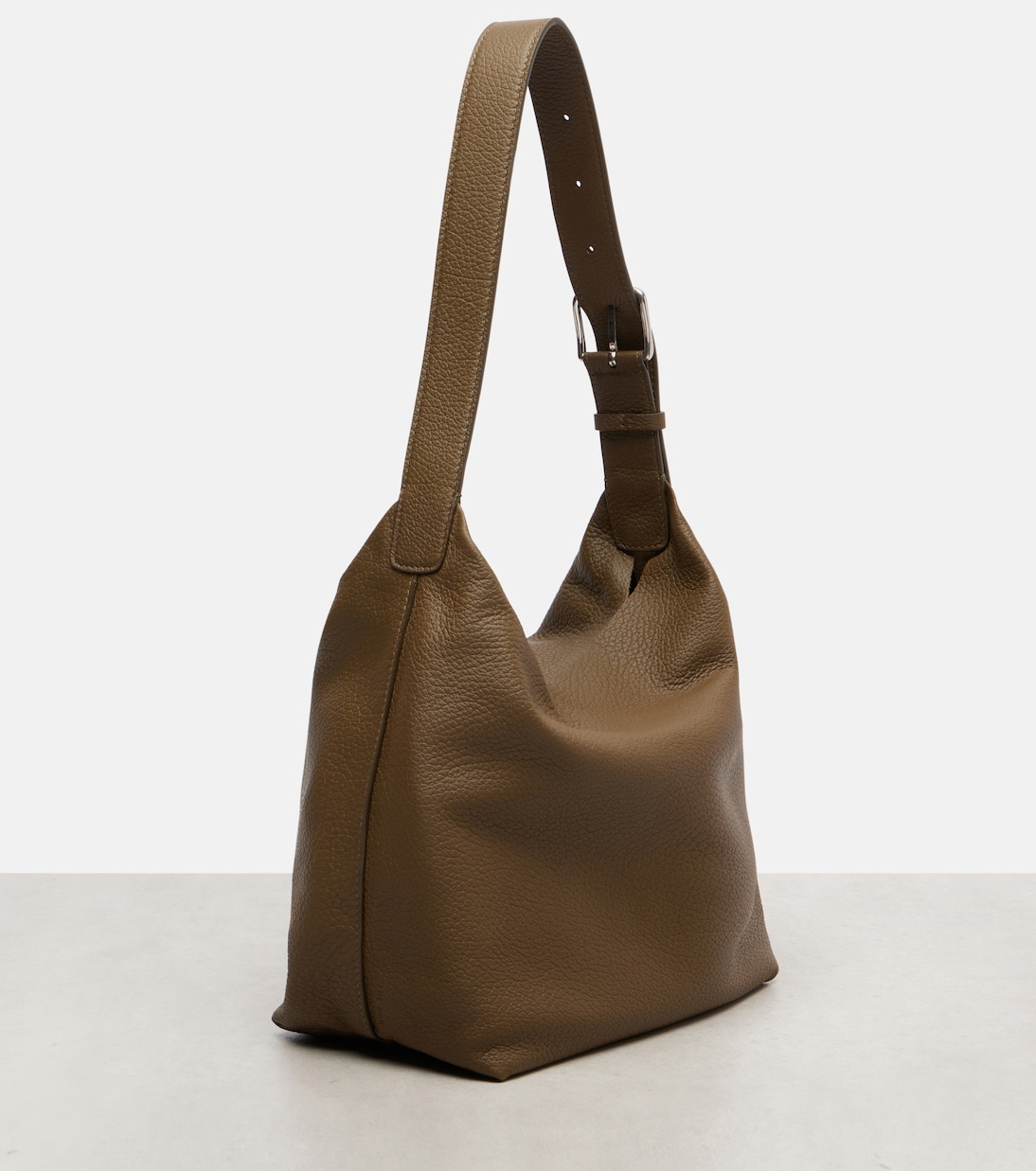 Schultertasche Isa aus Leder | The Row