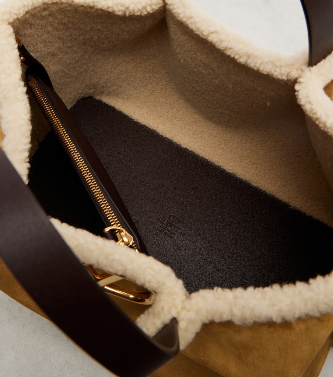 VLogo Medium suede tote bag | Valentino Garavani