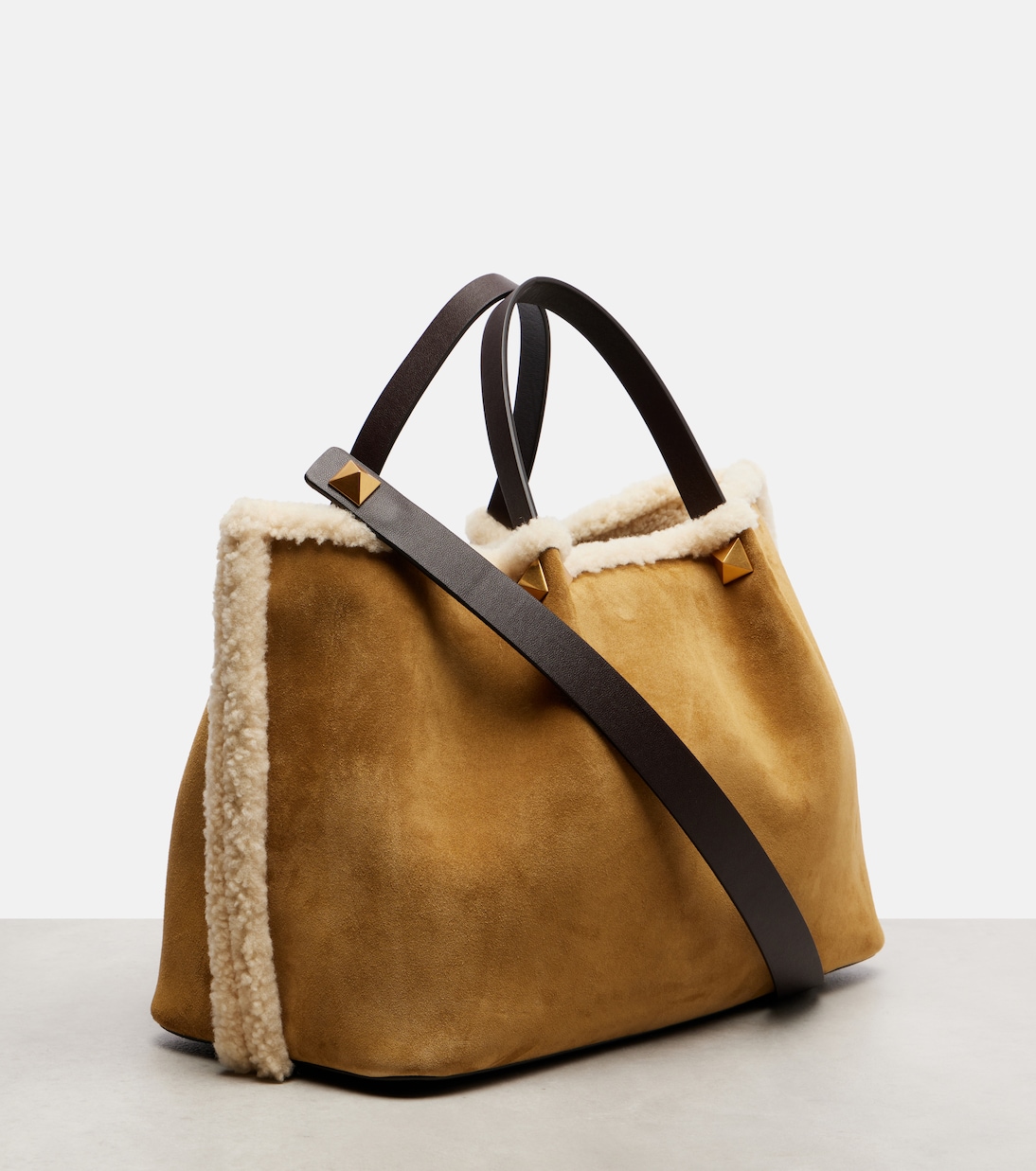 VLogo Medium suede tote bag | Valentino Garavani