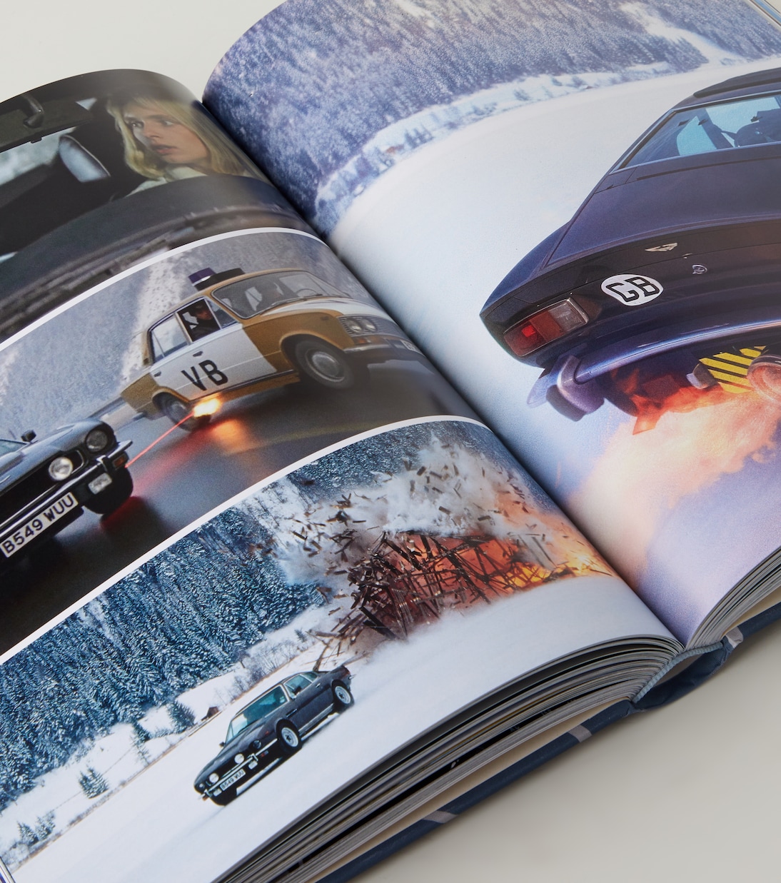 Libro James Bond Cars | Assouline