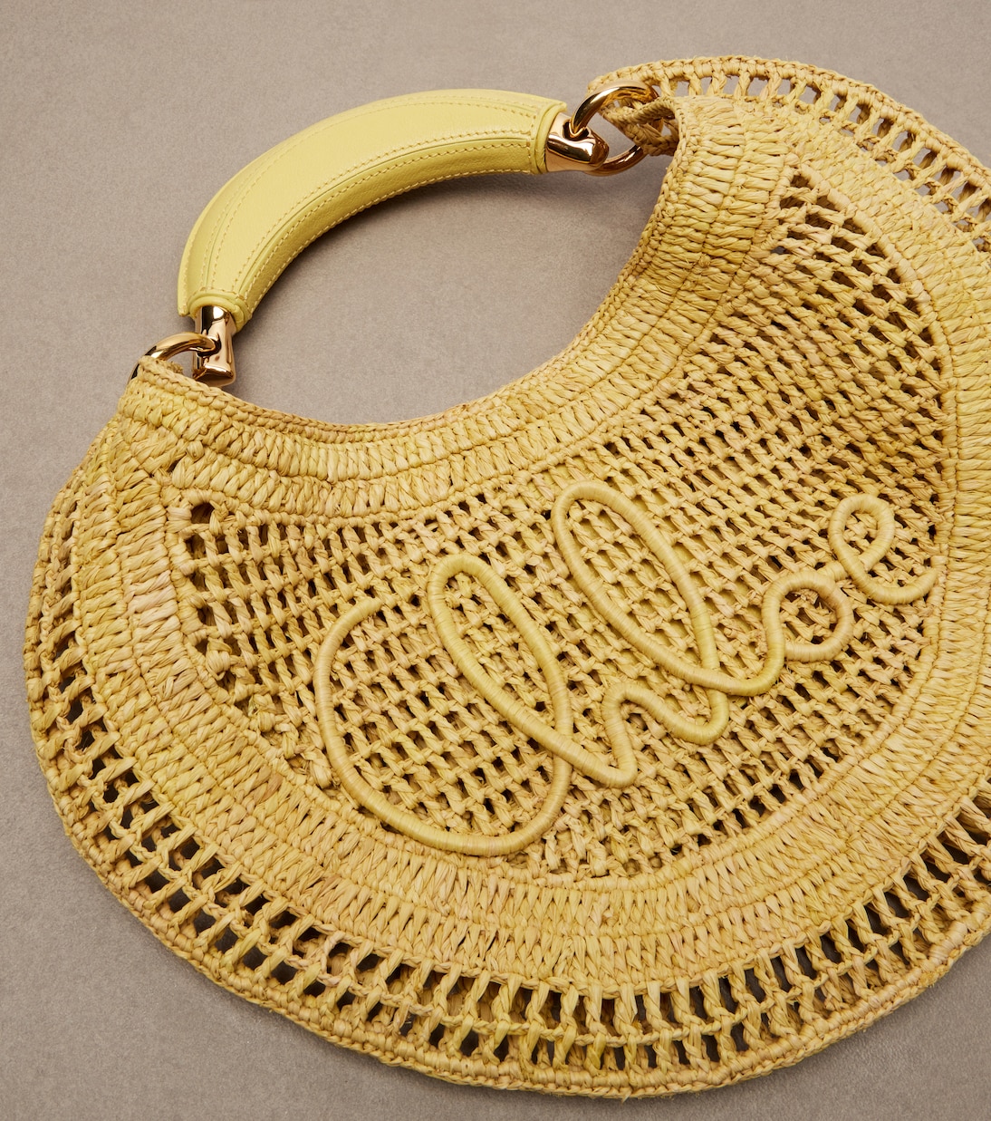 Summer Banana raffia shoulder bag | Chloé