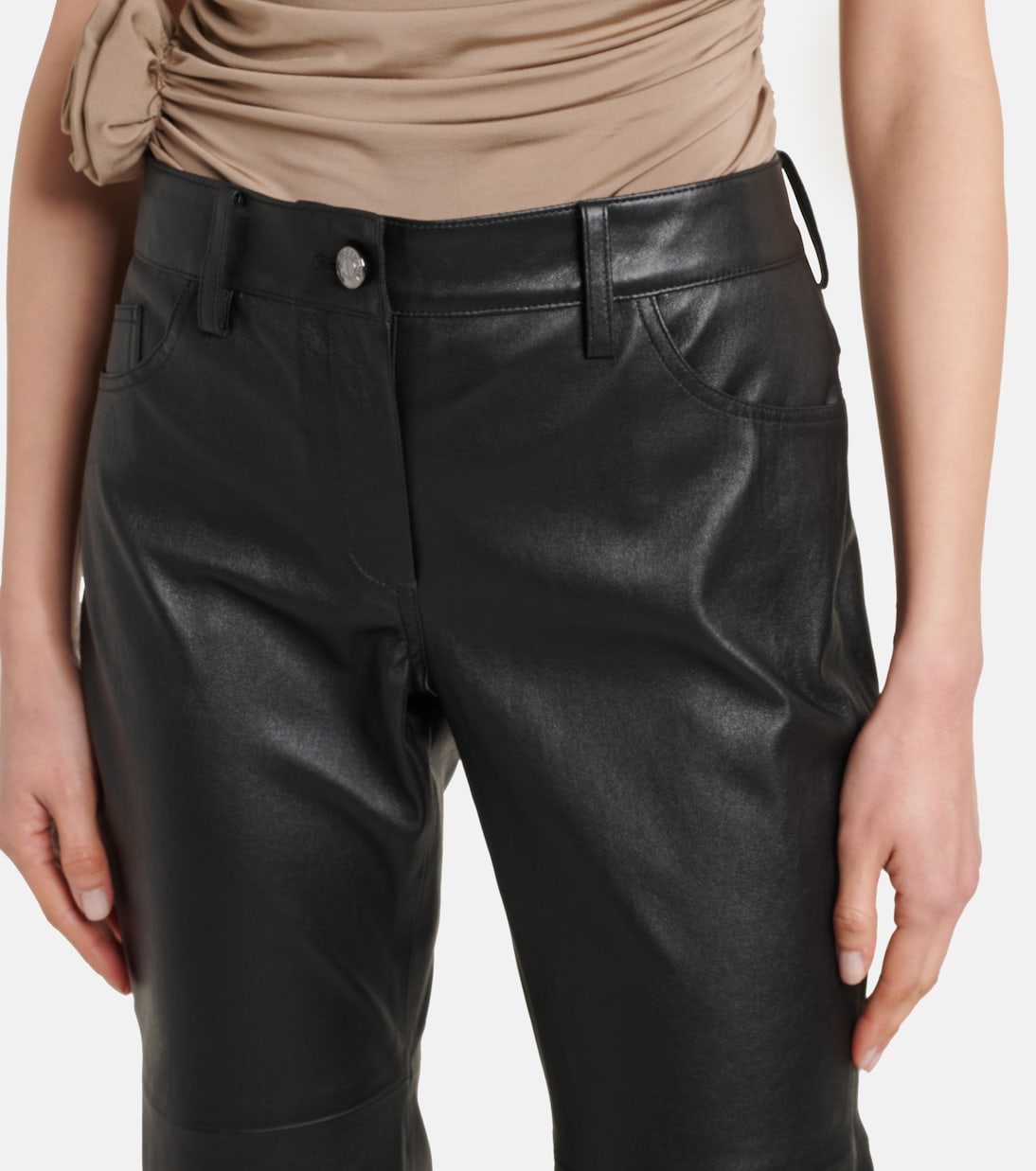 Low-rise leather capris | Magda Butrym