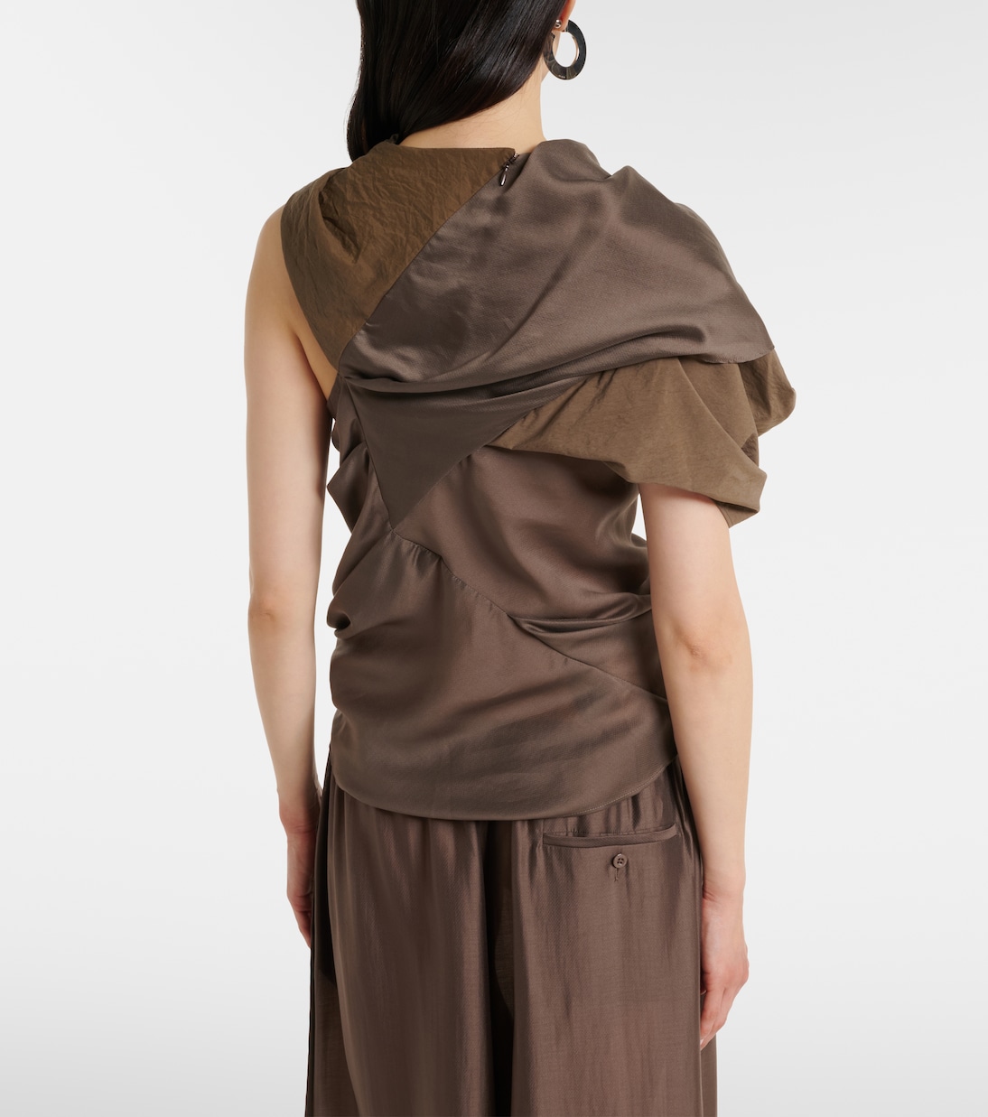 One-shoulder satin top | Entire Studios