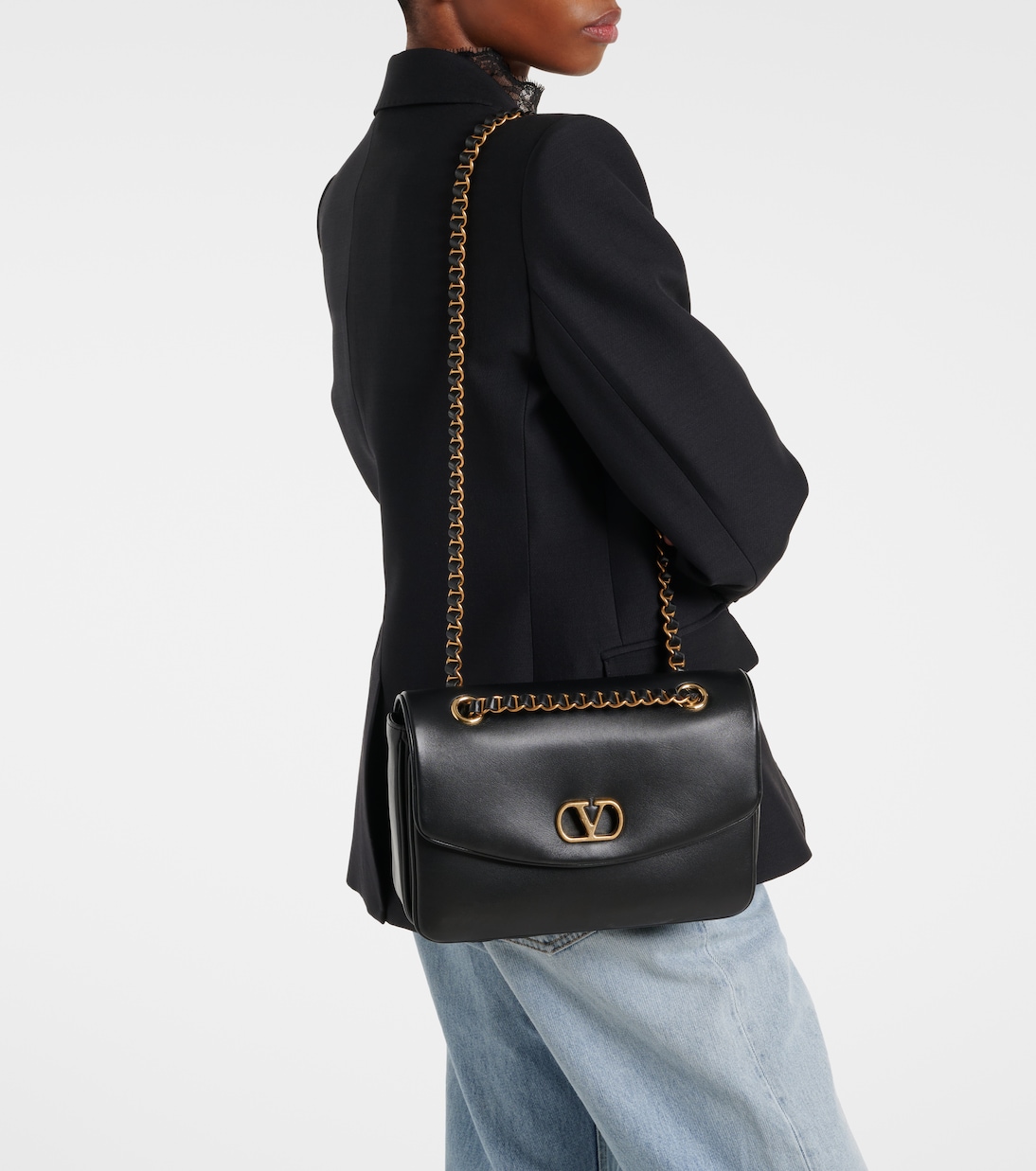 Schultertasche Djuna Medium aus Leder | Valentino Garavani