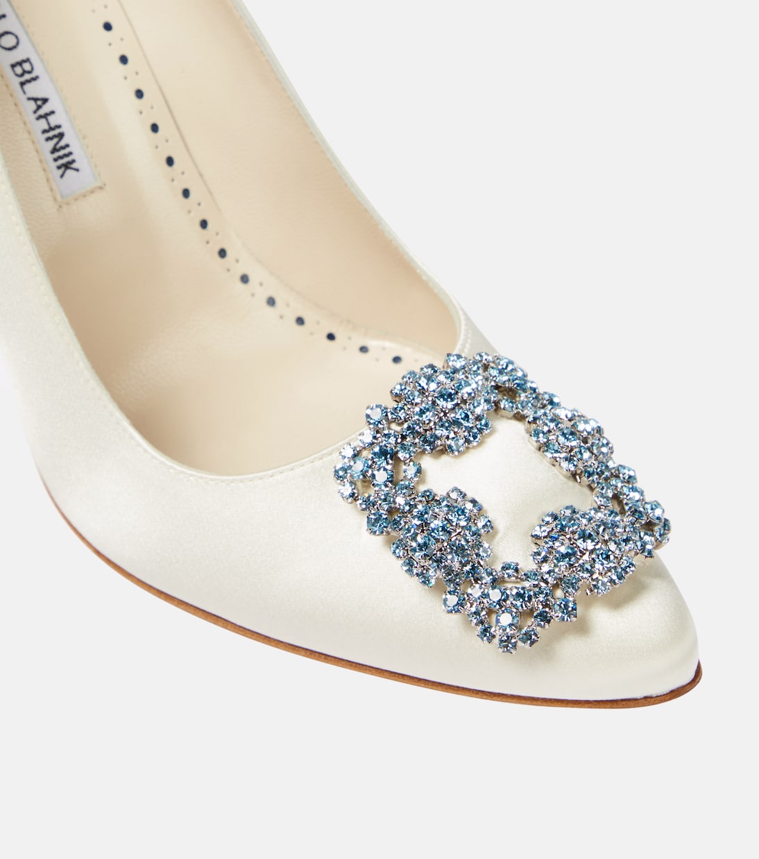 Bridal Hangisi 105 embellished satin pumps | Manolo Blahnik