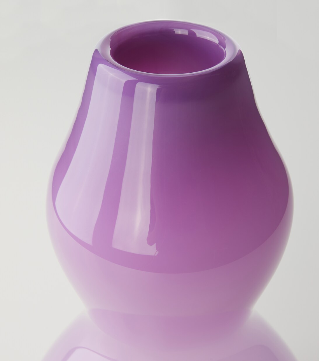 Spin glass vase | Alexa Lixfeld