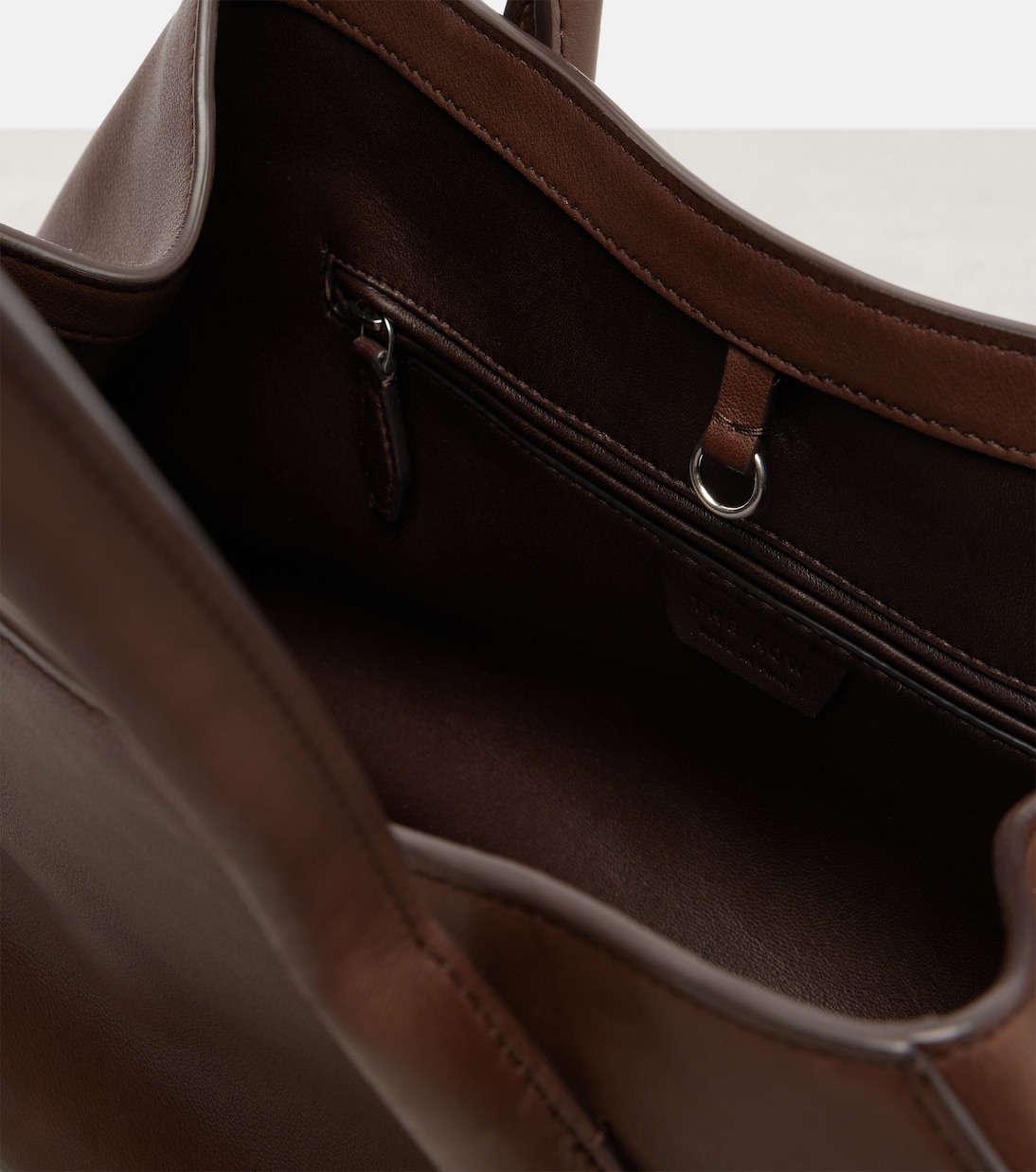 Schultertasche Alger Medium aus Leder | The Row