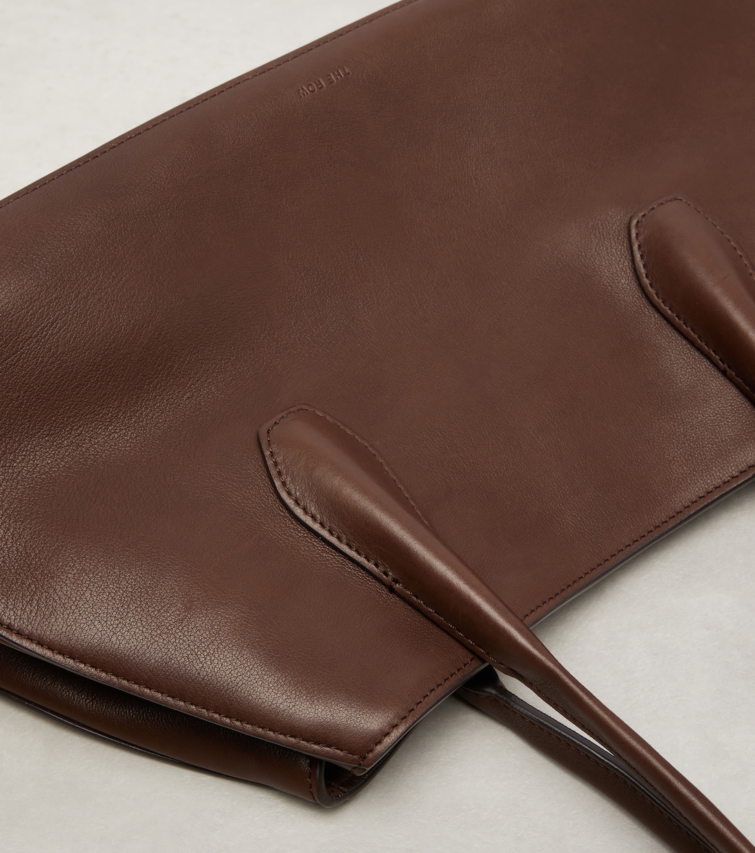 Schultertasche Alger Medium aus Leder | The Row