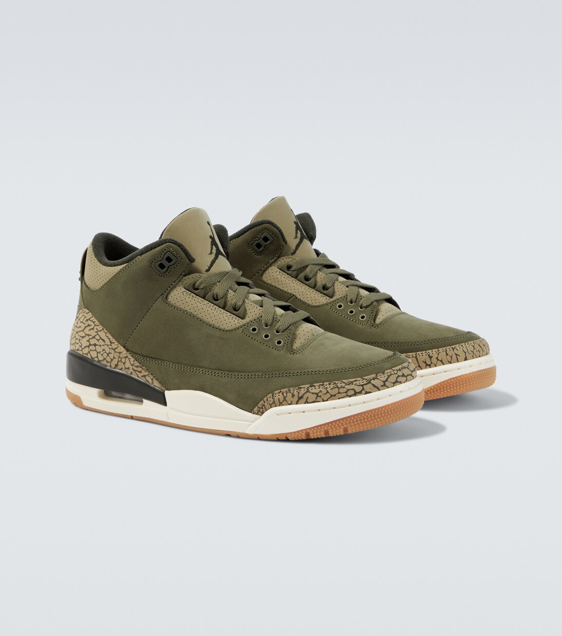 Sneakers Air Jordan 3 in suede | Nike