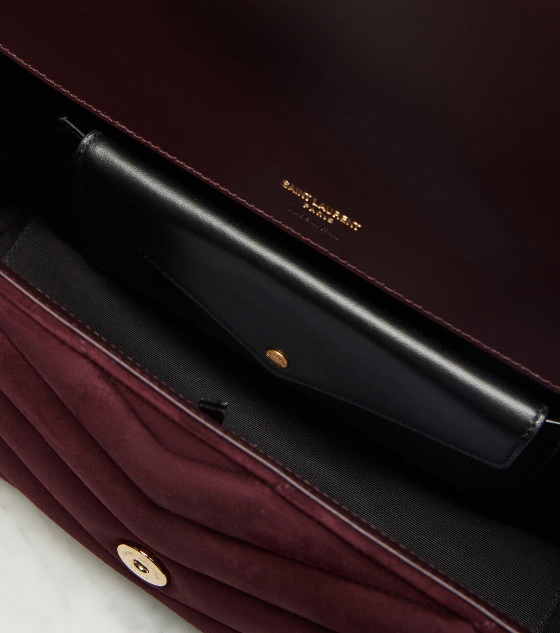 Schultertasche Loulou Medium aus Veloursleder | Saint Laurent