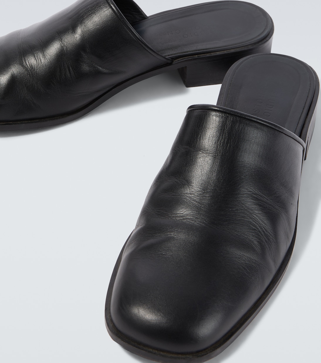 Mules Barlow de piel | Studio Nicholson
