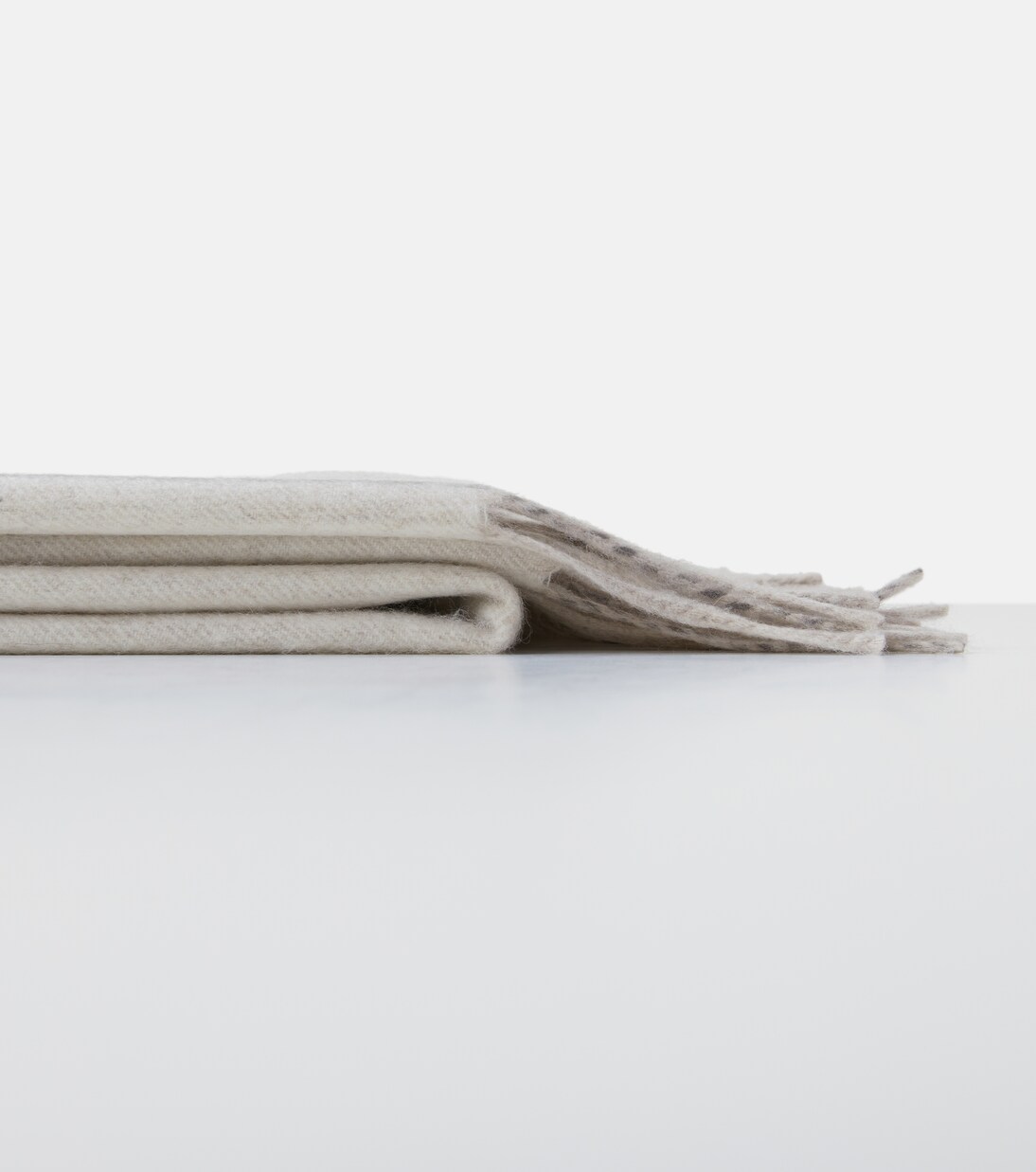 Plaid in cashmere gessato | Loro Piana