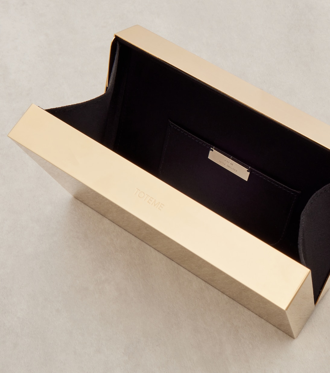 Mirrored box clutch | Toteme