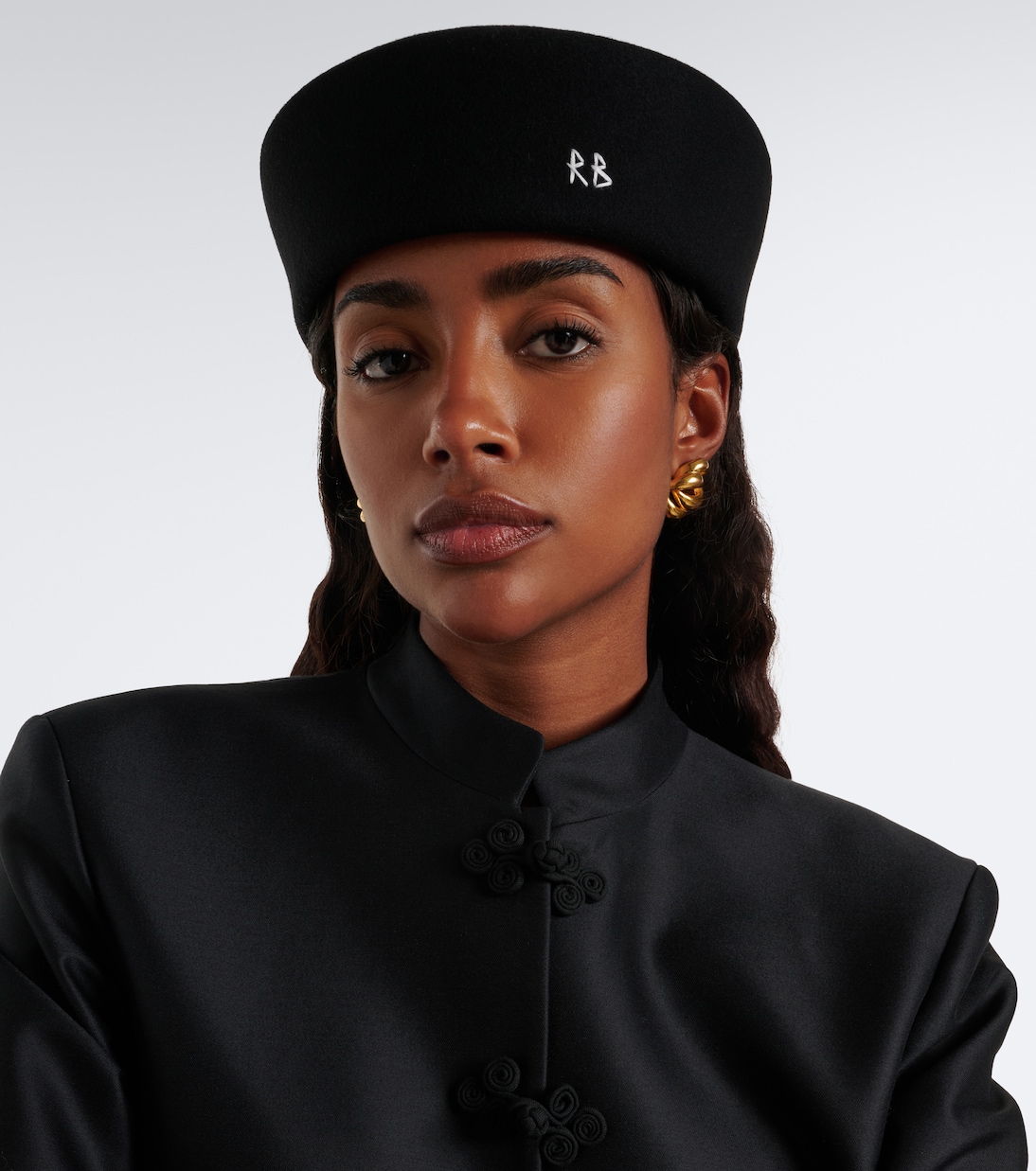 Picture 2 out of 4